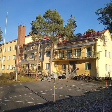Хостел Ouluhostel Allimaria
